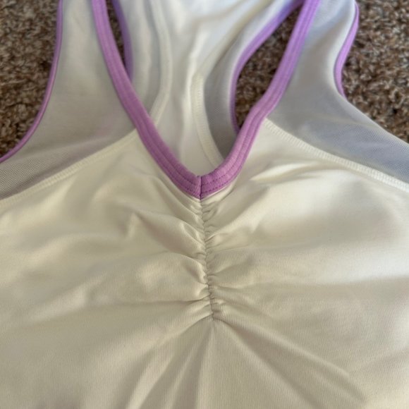 Sofibella Tennis Outfit - Picture 2 of 14